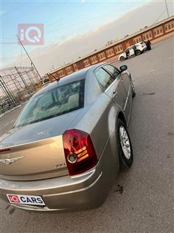 كرايسلر 300